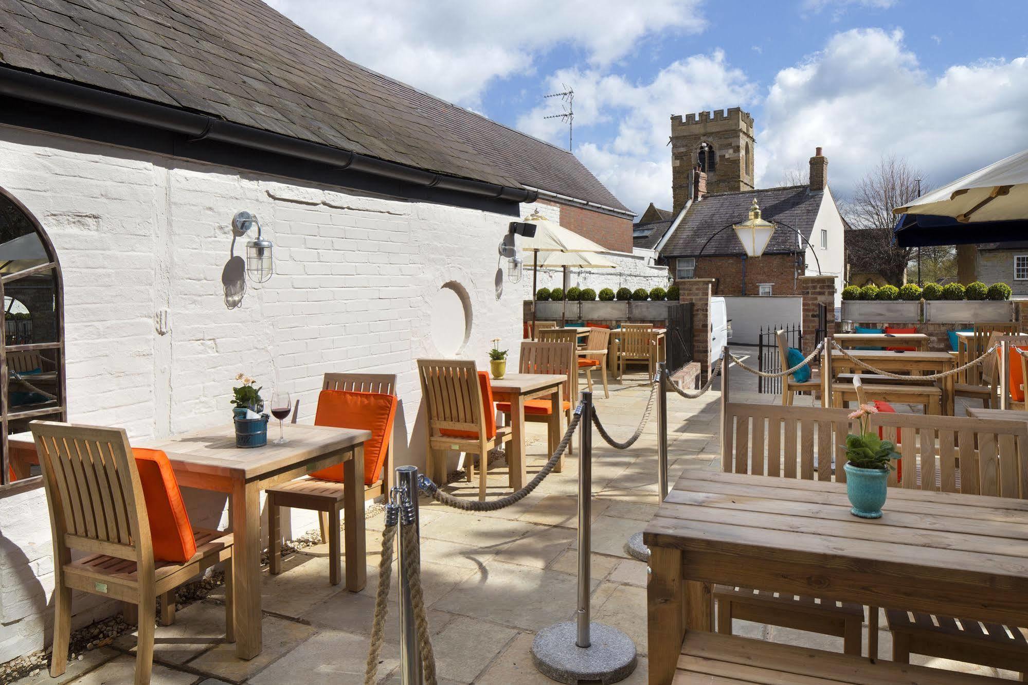 فندق ذا جورج تاونهاوسيز Shipston-on-Stour المظهر الخارجي الصورة